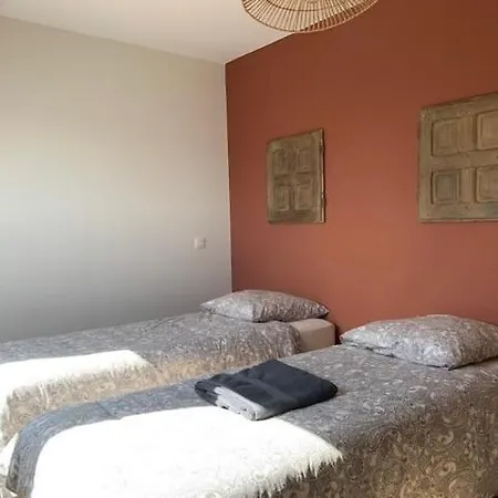 La Noukey A 150m De La Et Des Holiday home *