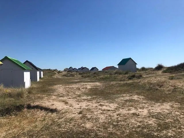 La Noukey A 150m De La Et Des Tatil Evi *